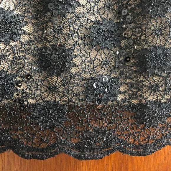 Black Lace Dress - Picture 4 of 4